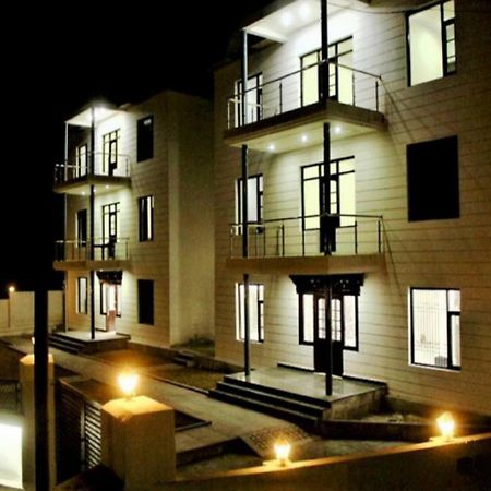 Hotel Kargil Heights Exteriér fotografie