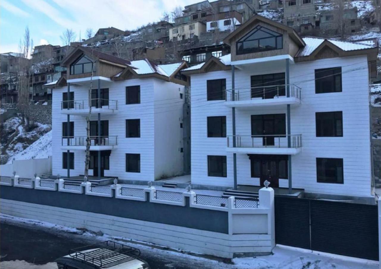 Hotel Kargil Heights Exteriér fotografie